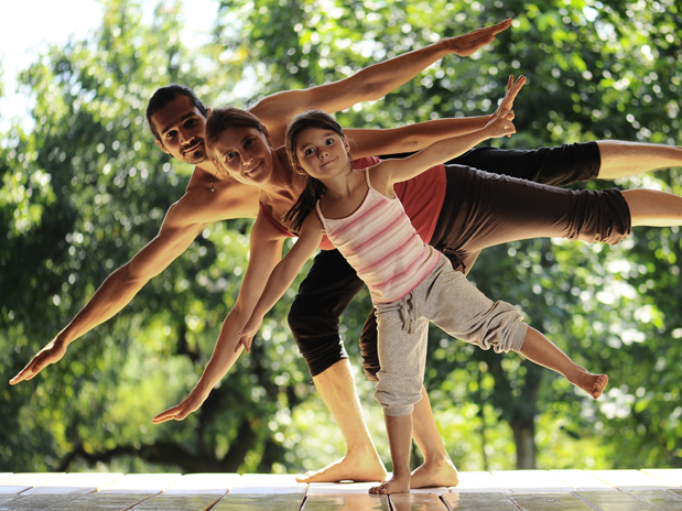 Pourquoi pratiquer le yoga en famille ?