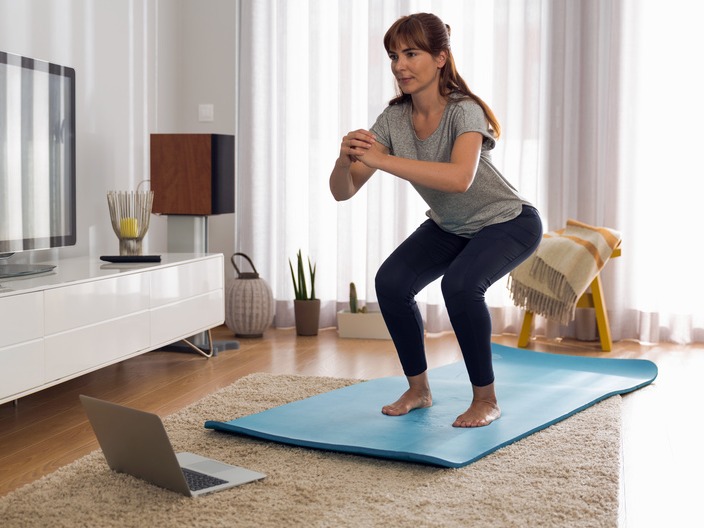 Coaching : 5 exercices pour des fesses bombées !