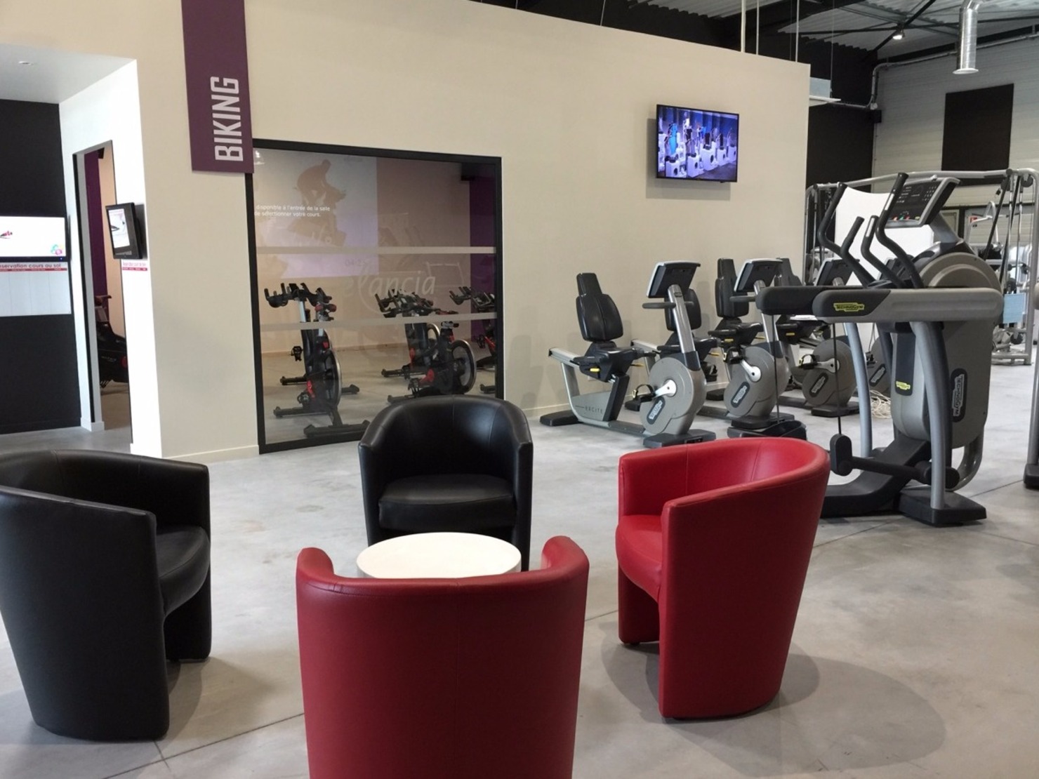 Elancia Bourges Tarifs, Avis, Horaires, Essai Gratuit