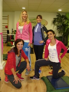 Sylviane responsable du Club, Dalila, Marjorie et Marion nos coachs sportifs.
